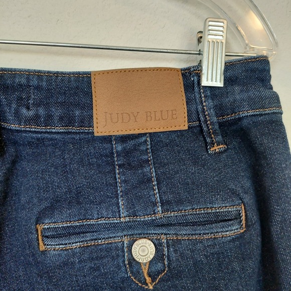 Judy Blue Tummy Control Wide Leg Cropped Jeans Dark Wash Size 14W - Picture 6 of 11
